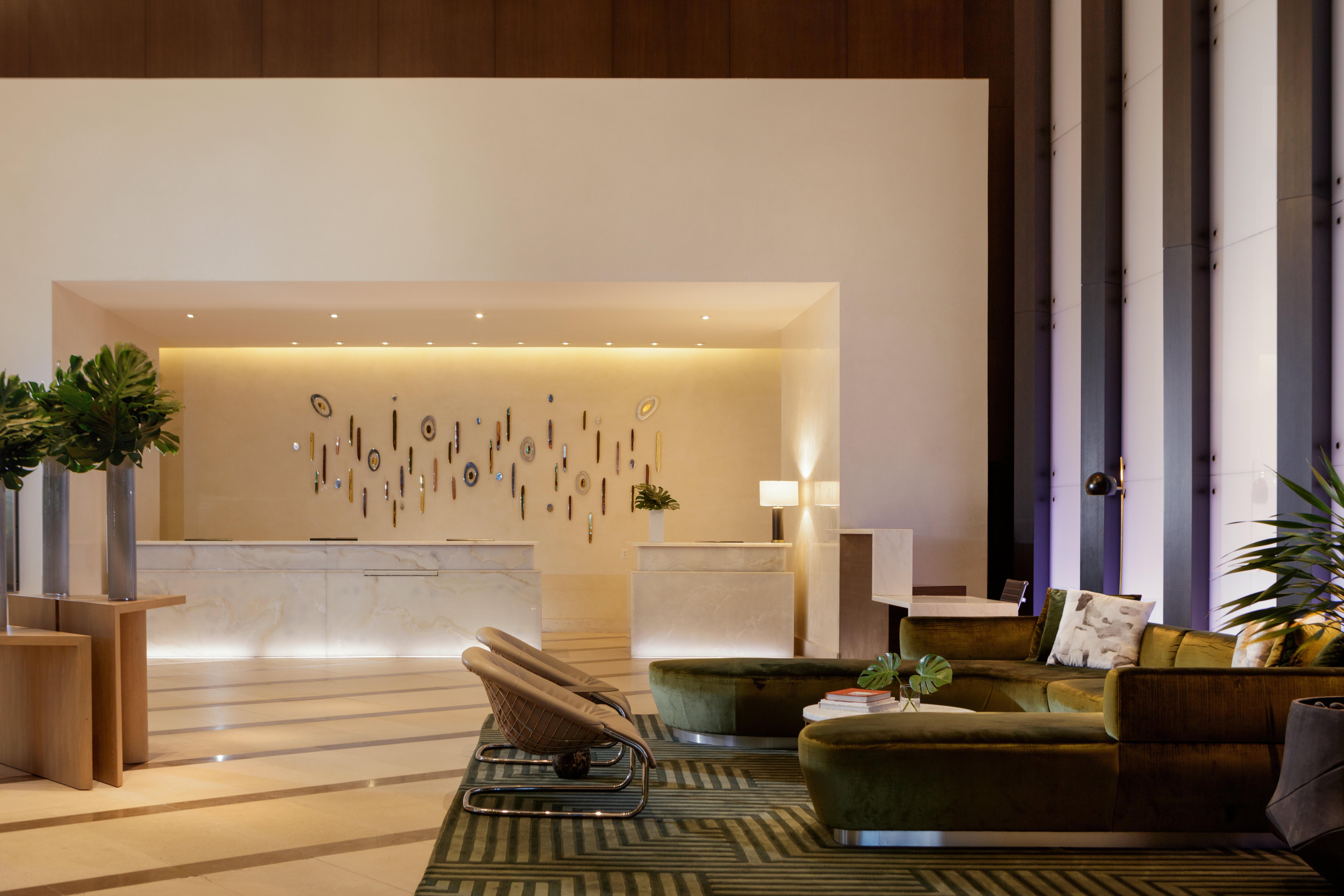 โรงแรมคิมป์ตัน เอพิก ไมอามี ภายนอก รูปภาพ The lobby of the hotel